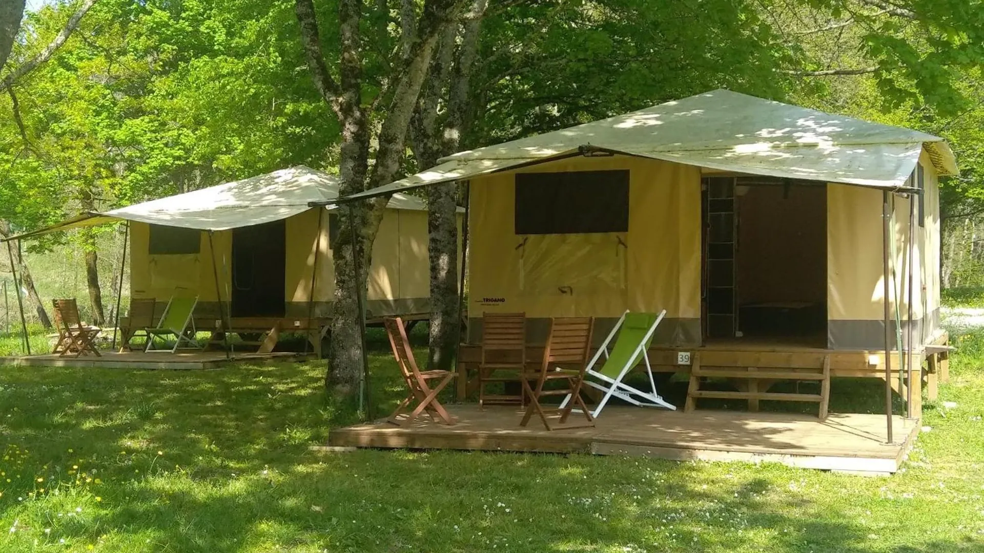 Tentes Canadienne - Camping Des Trois Rivieres Bassignac